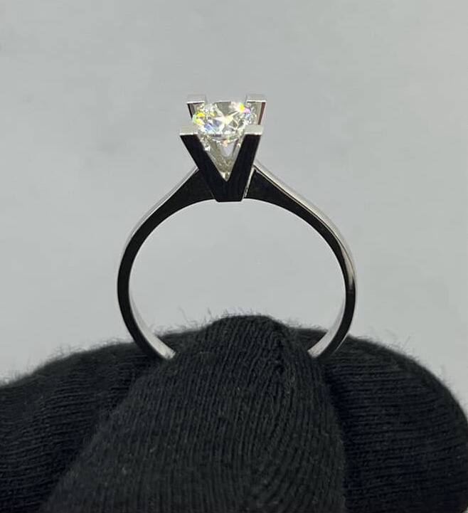 RING - - 18