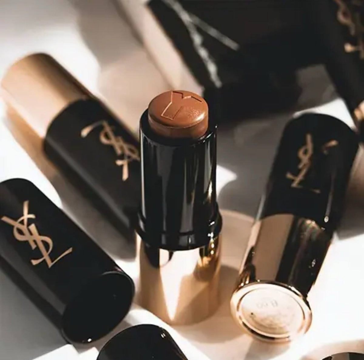 Yves Saint Laurent All Hours Foundation Stick - 24H Long-Wear - -