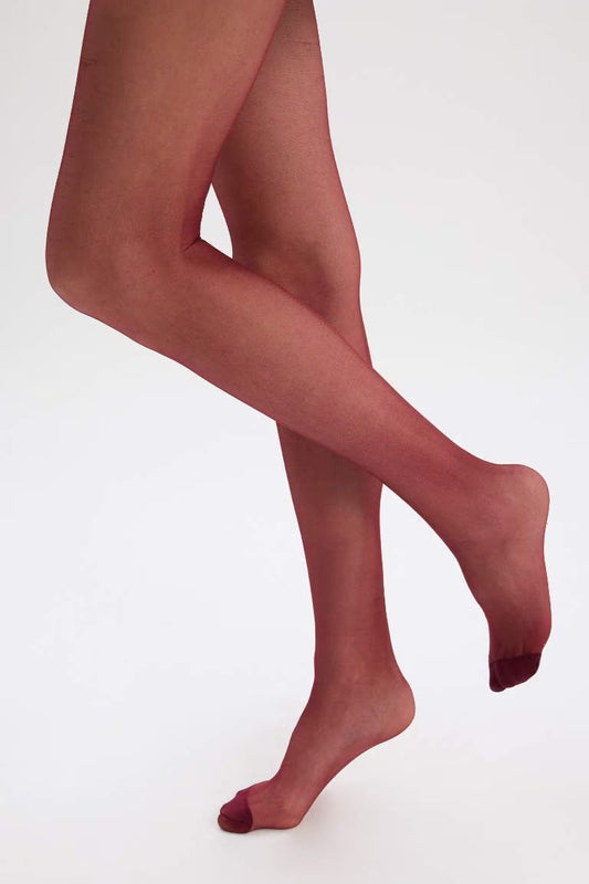Woman 15 Denier Pantyhose - - bordeaux