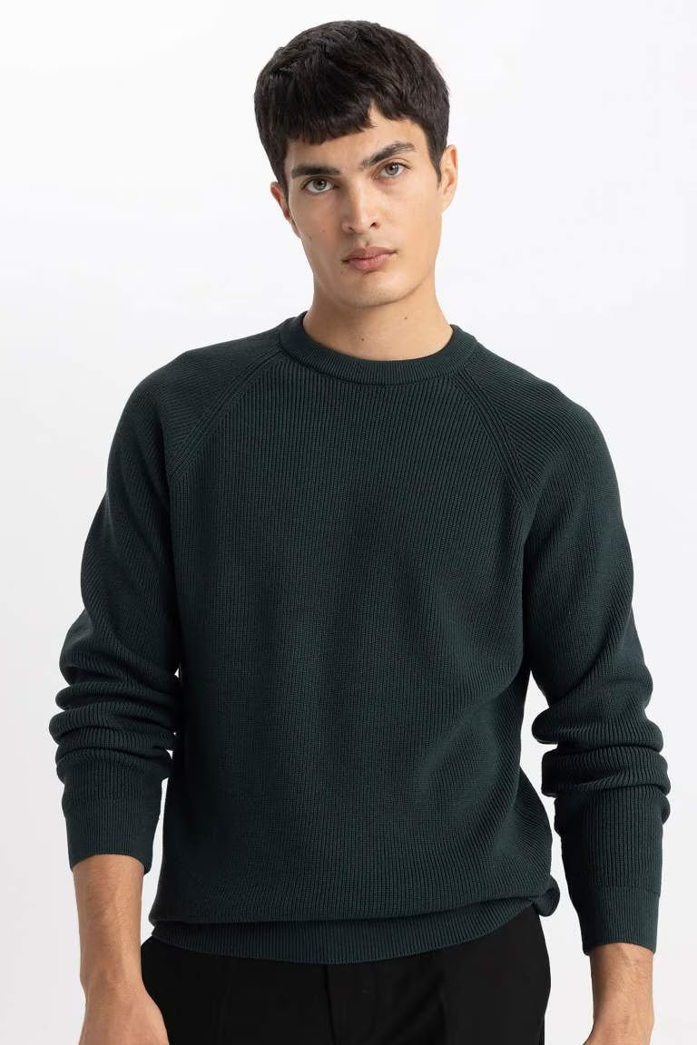 Standard Fit Crew Neck Basic Knitted Pullover - - Green