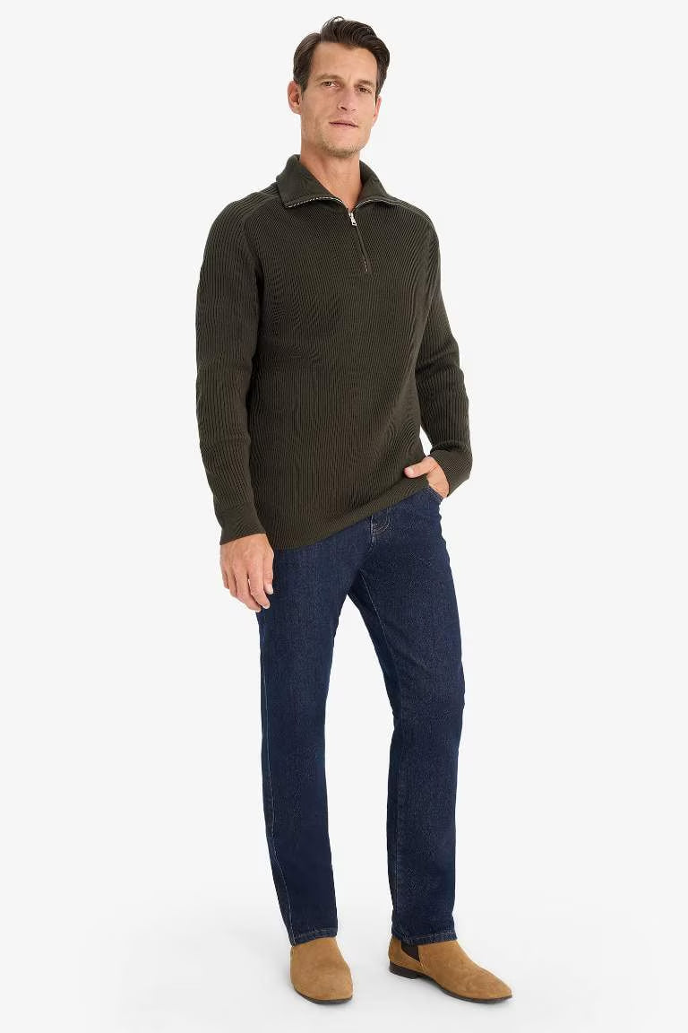 Standard Fit Turtleneck Knitwear Pullover - -