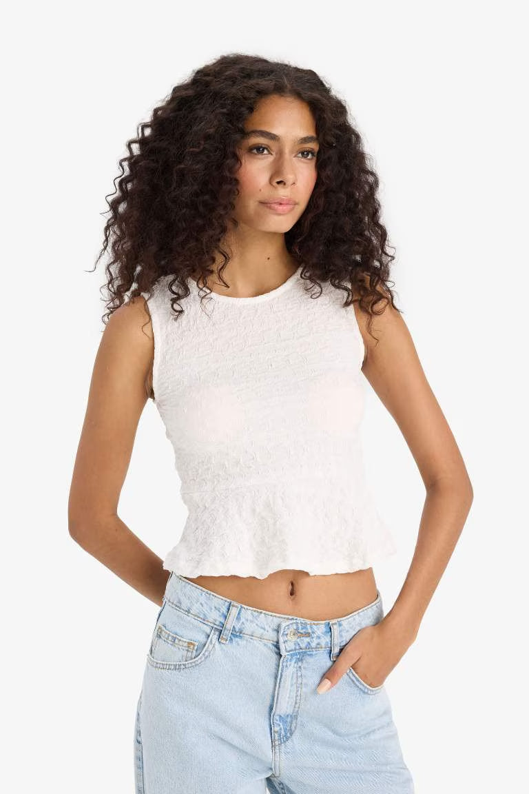 Slim Fit Crew Neck Tank Top - -