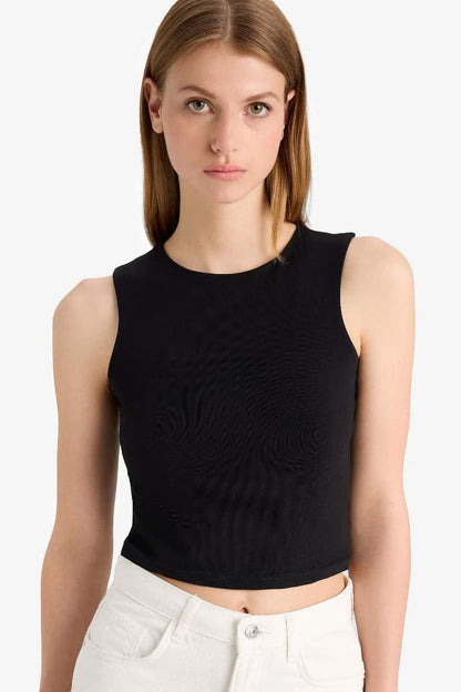 Oversize Fit Printed V-Neck Tank Top - - Black