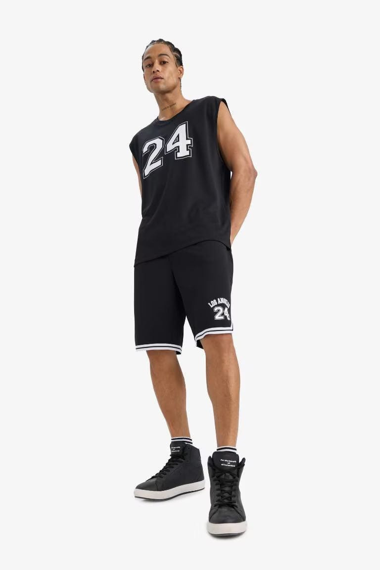 DeFactoFit Fast Drying Standard Fit Sports Heavy Fabric Shorts - -