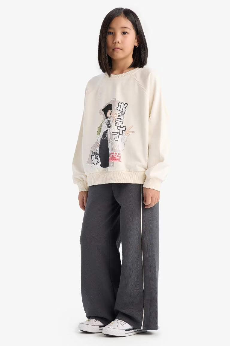 Girl Relax Fit Crew Neck Anime Printed Sweatshirt - -