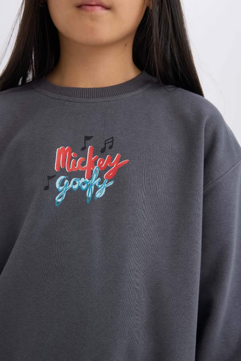 Girl Disney Mickey Mouse &Friends Oversize Fit Back Printed Sweatshirt - -