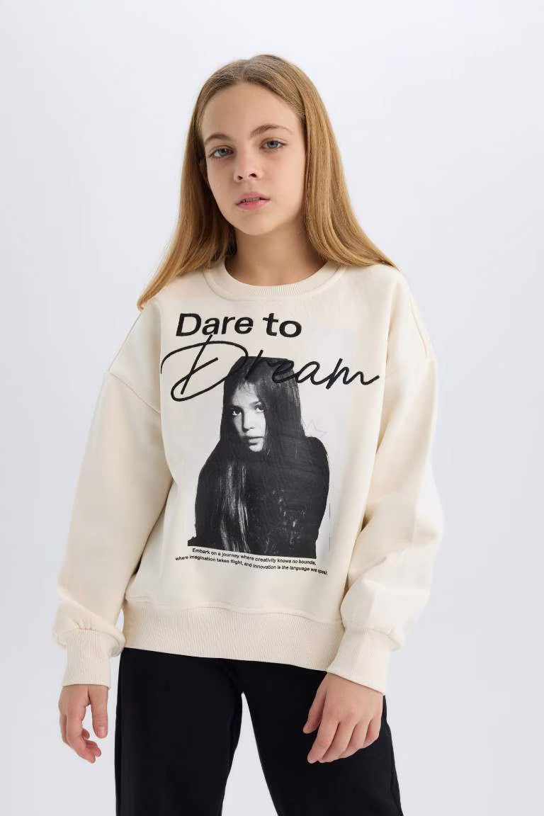 Girl Oversize Fit Crew Neck Printed Sweatshirt - -