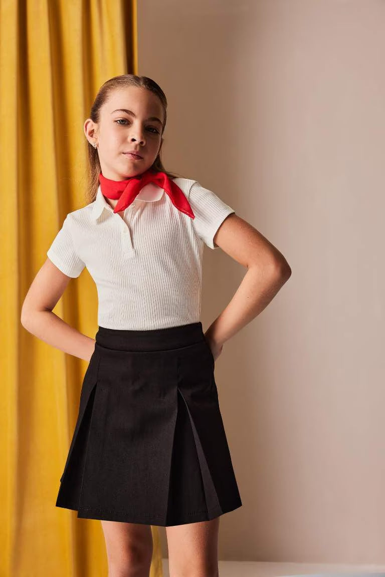 Girl Basic Gabardine Skort - - Black