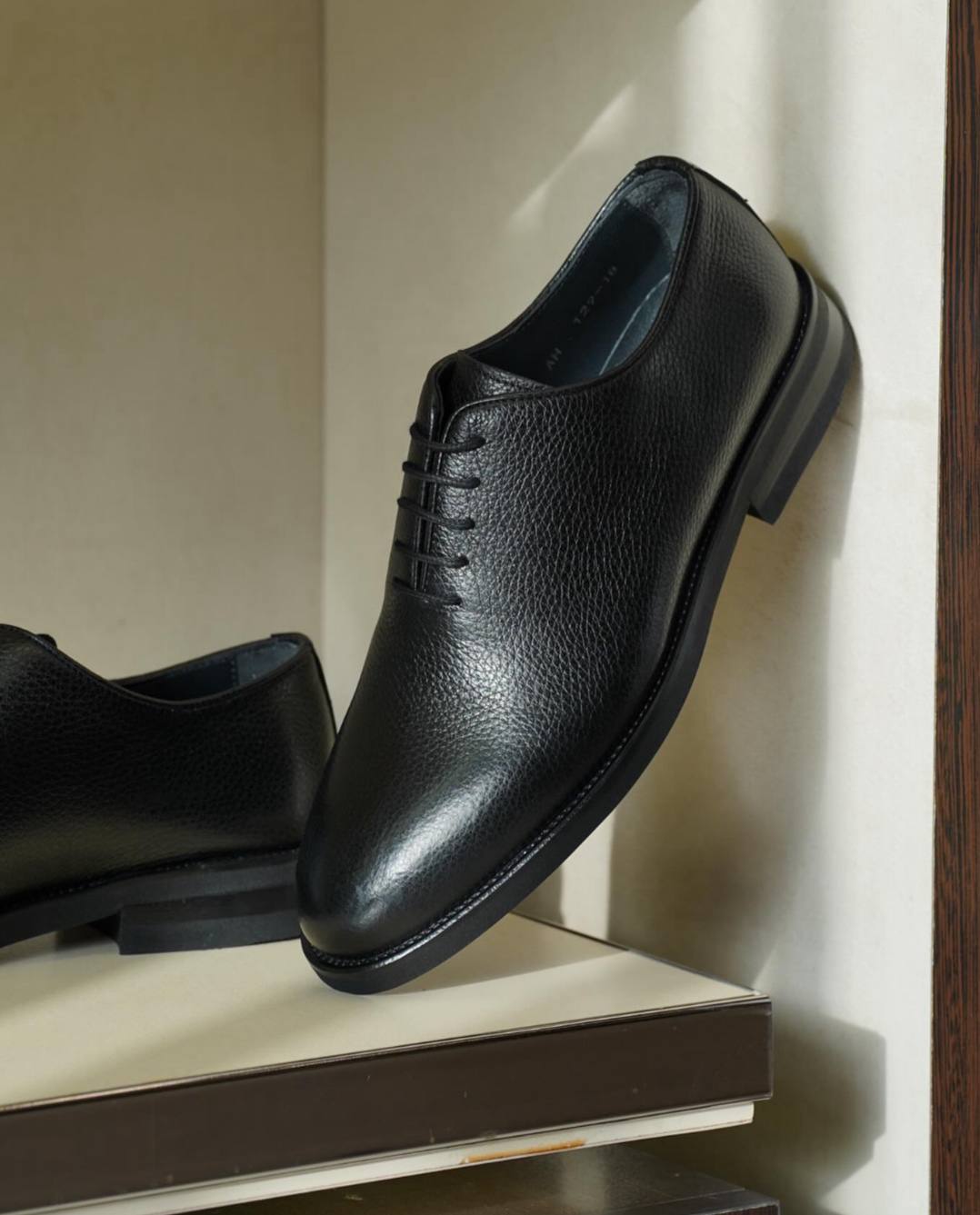 Leather footwear - -