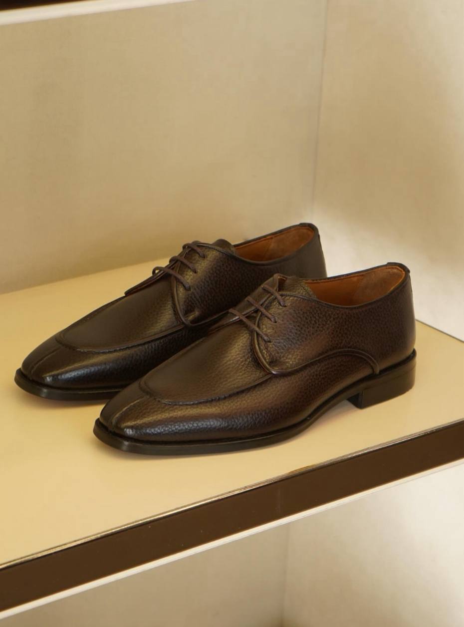Leather footwear - -