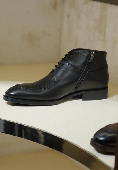 Leather footwear - -