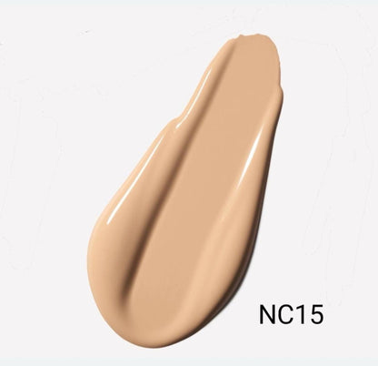 MAC Studio Fix Fluid Foundation SPF 15 - - NC15