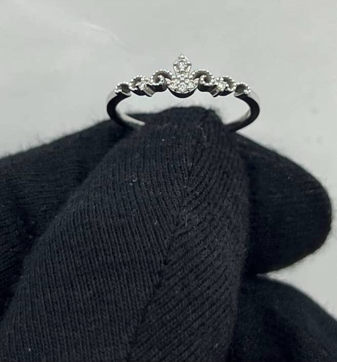 RING - - 18