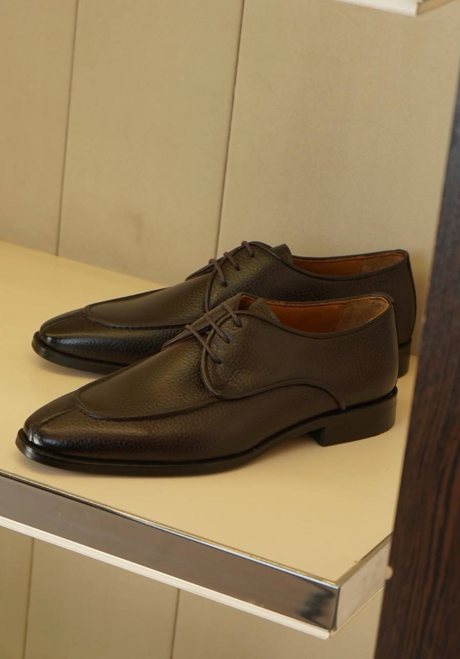 Leather footwear - -