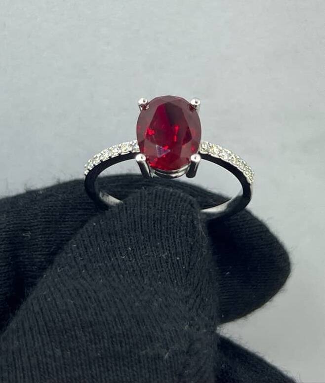 RING - - 18