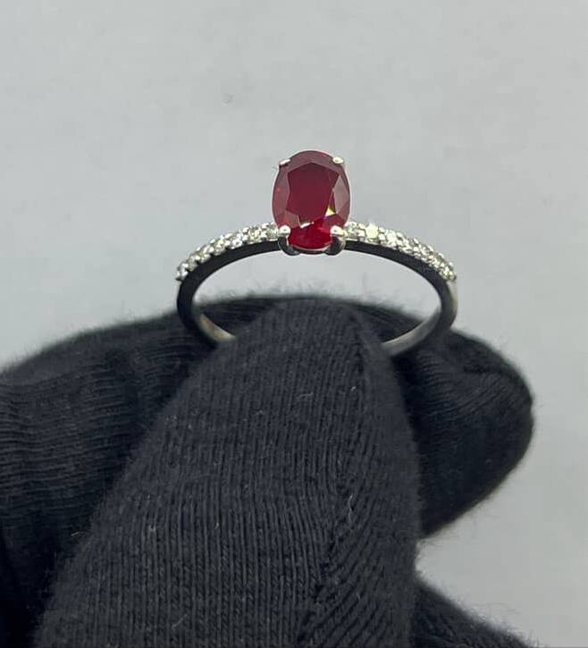 RING - - 18
